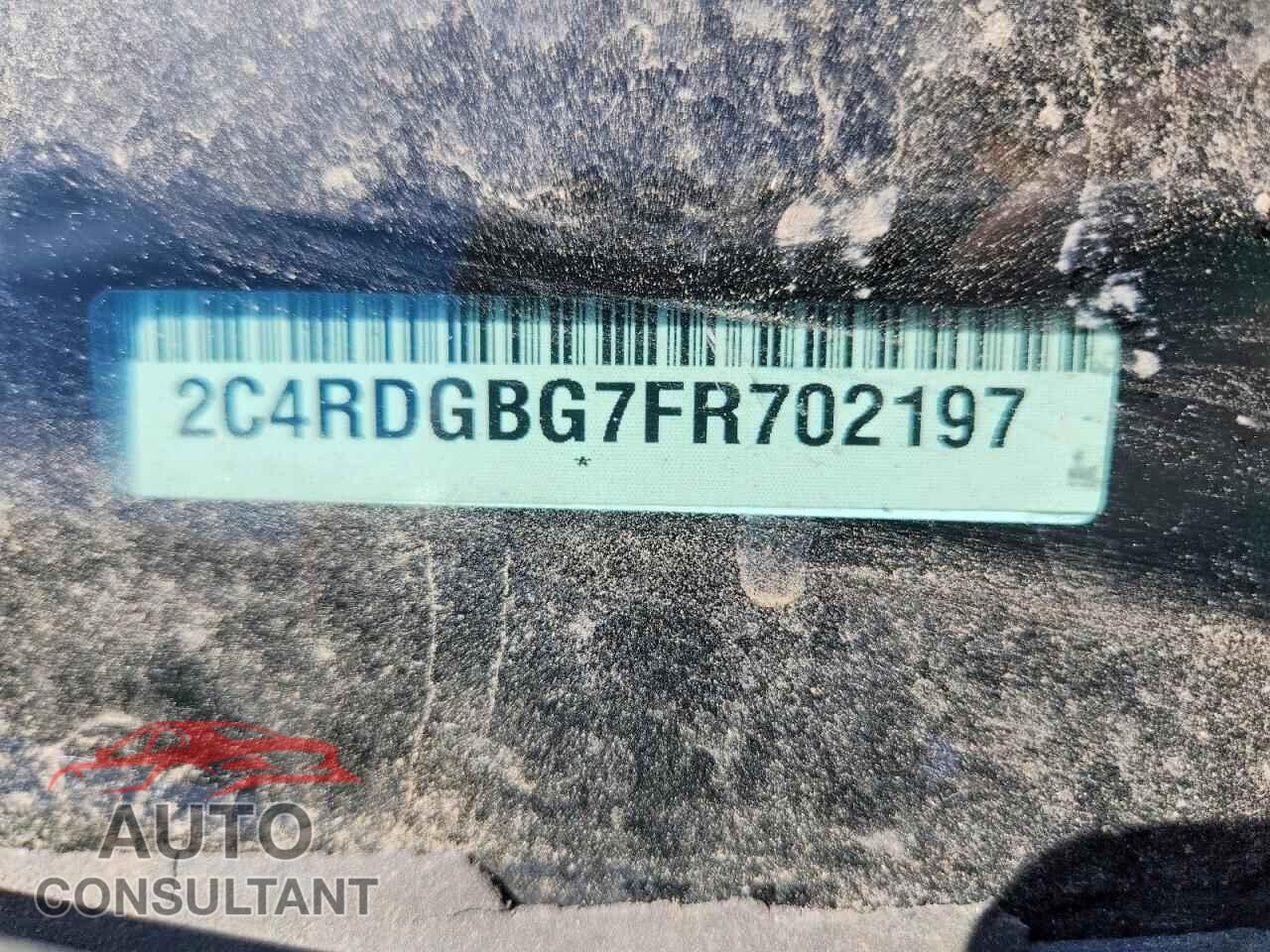 DODGE CARAVAN 2015 - 2C4RDGBG7FR702197
