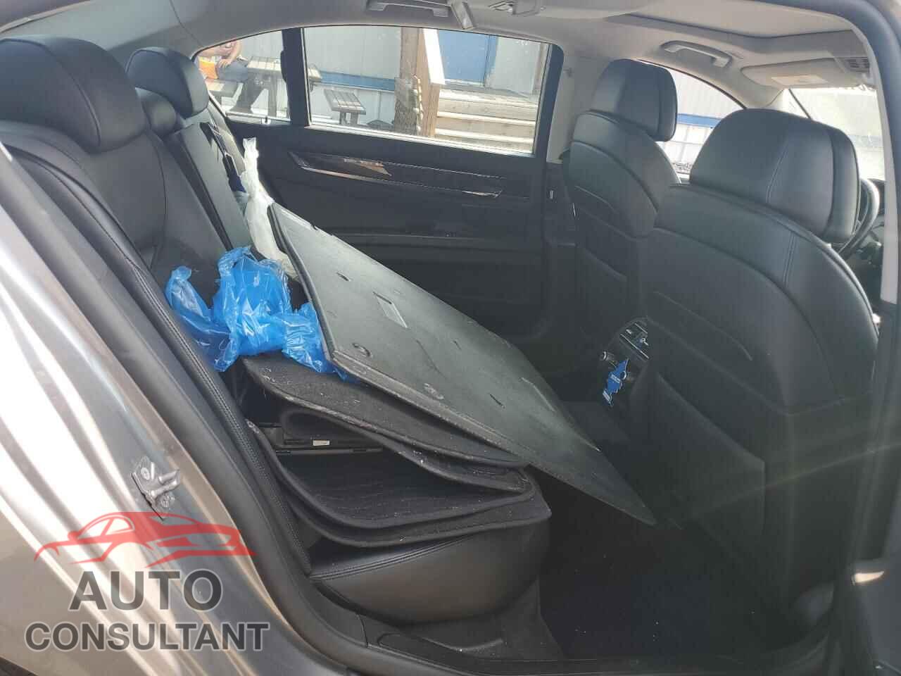 BMW 7 SERIES 2012 - WBAKC8C57CC437161