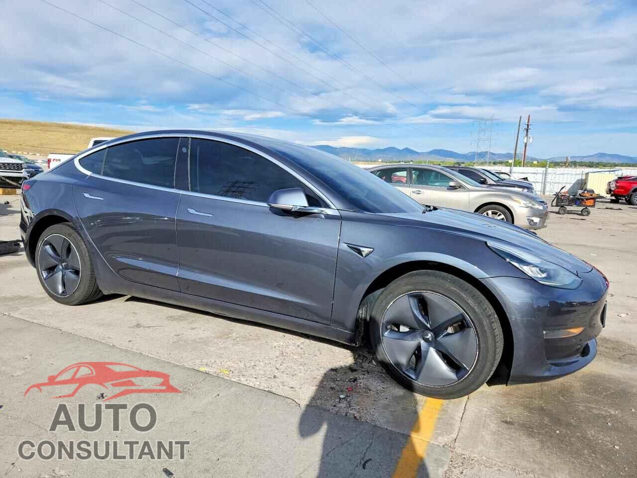 TESLA MODEL 3 2020 - 5YJ3E1EB2LF710764
