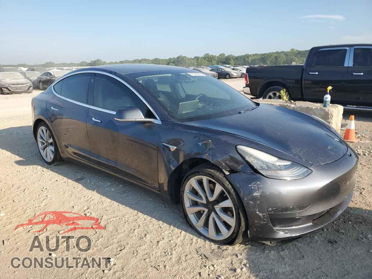 TESLA MODEL 3 2018 - 5YJ3E1EA0JF163532