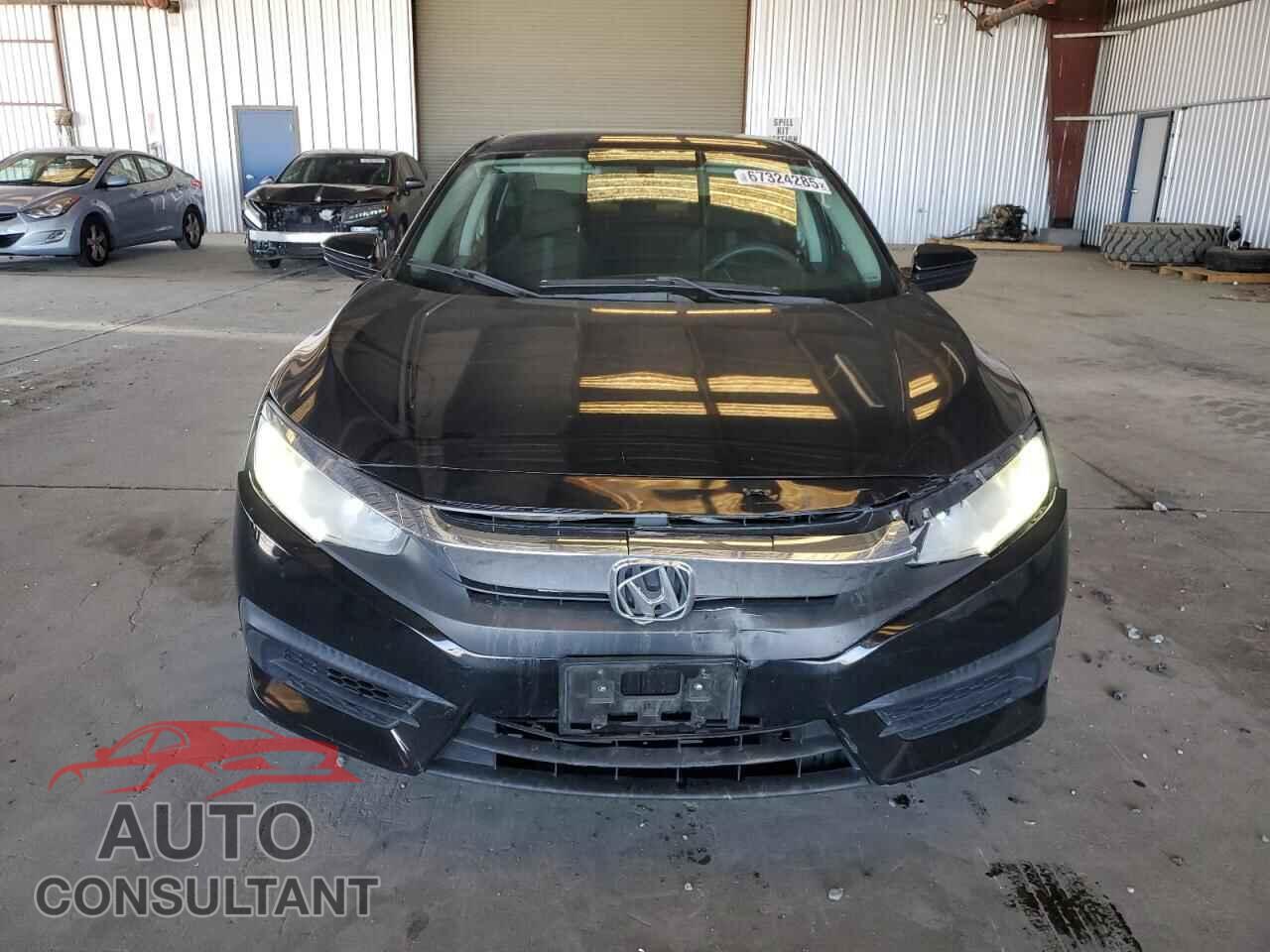 HONDA CIVIC 2017 - 2HGFC2F52HH523335