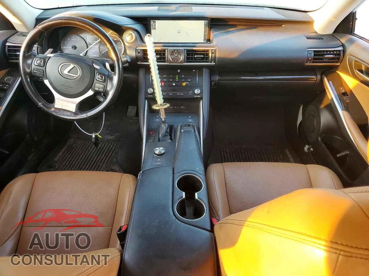 LEXUS IS 2017 - JTHCM1D29H5021283