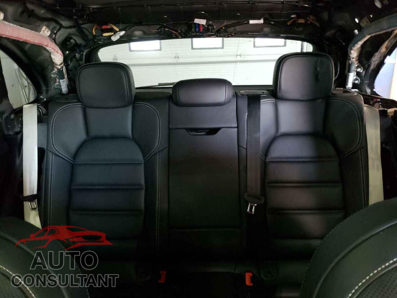 PORSCHE MACAN 2022 - WP1AF2A56NLB31124