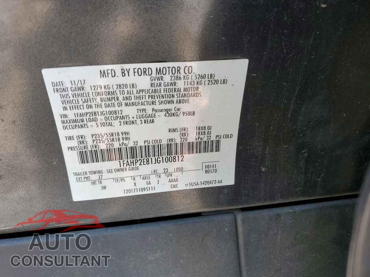 FORD TAURUS 2018 - 1FAHP2E81JG100812