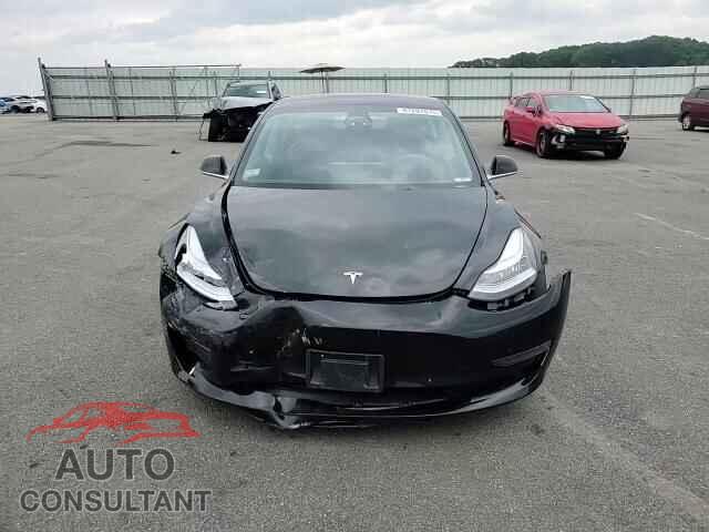 TESLA MODEL 3 2018 - 5YJ3E1EB9JF178443