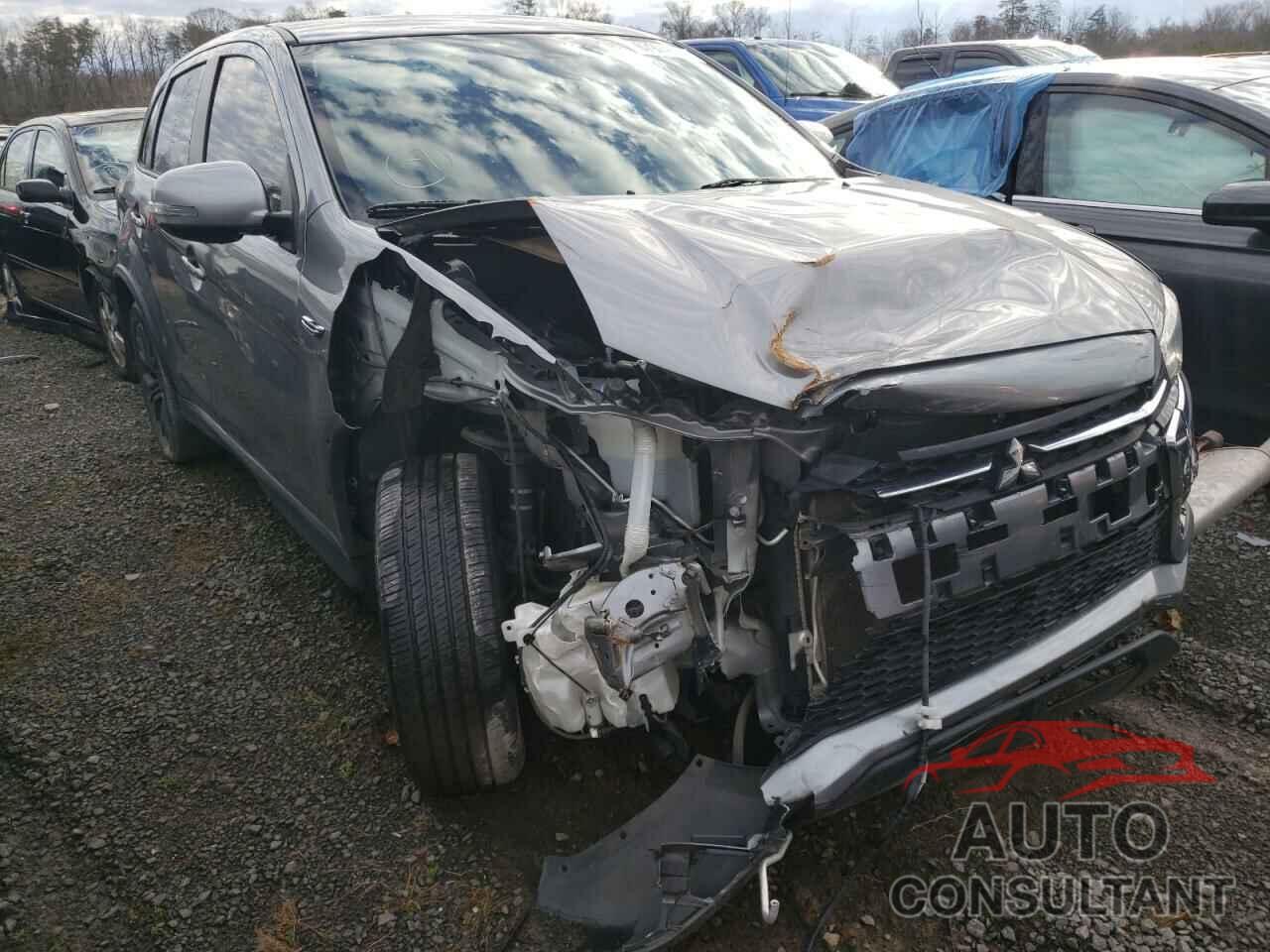 MITSUBISHI OUTLANDER 2018 - JA4AP3AW9JU002452