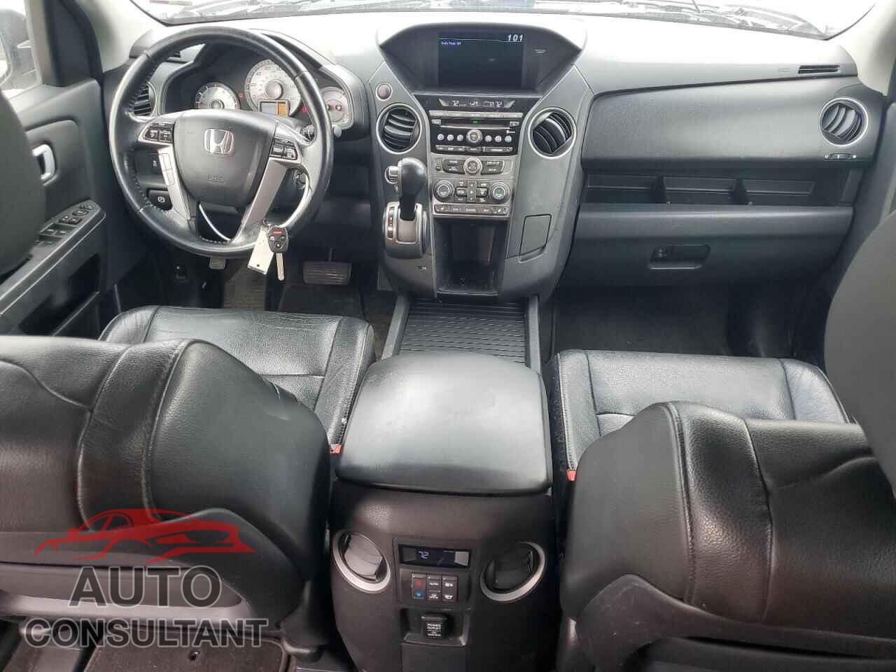 HONDA PILOT 2012 - 5FNYF4H51CB006971