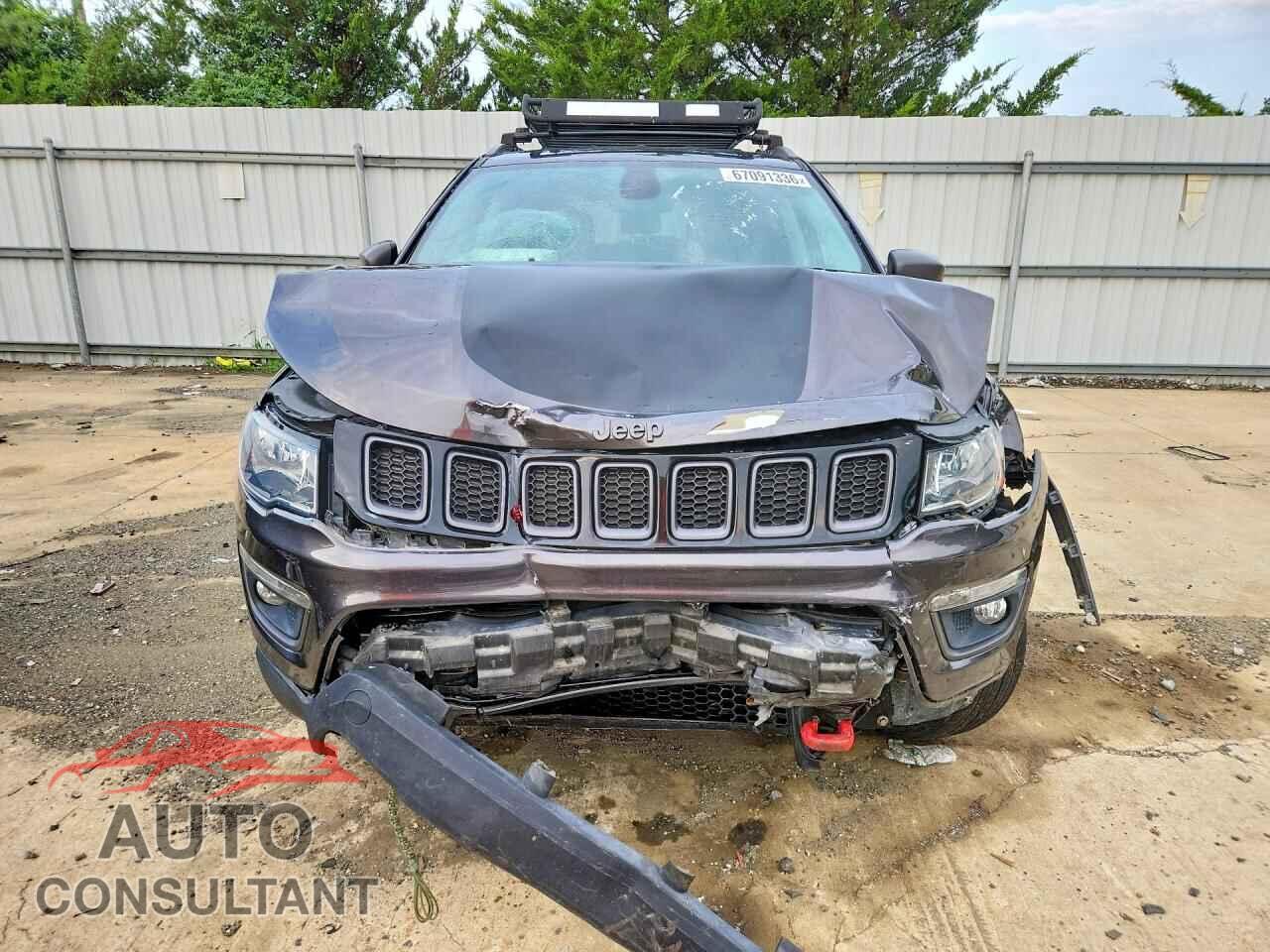 JEEP COMPASS 2019 - 3C4NJDDB2KT739771
