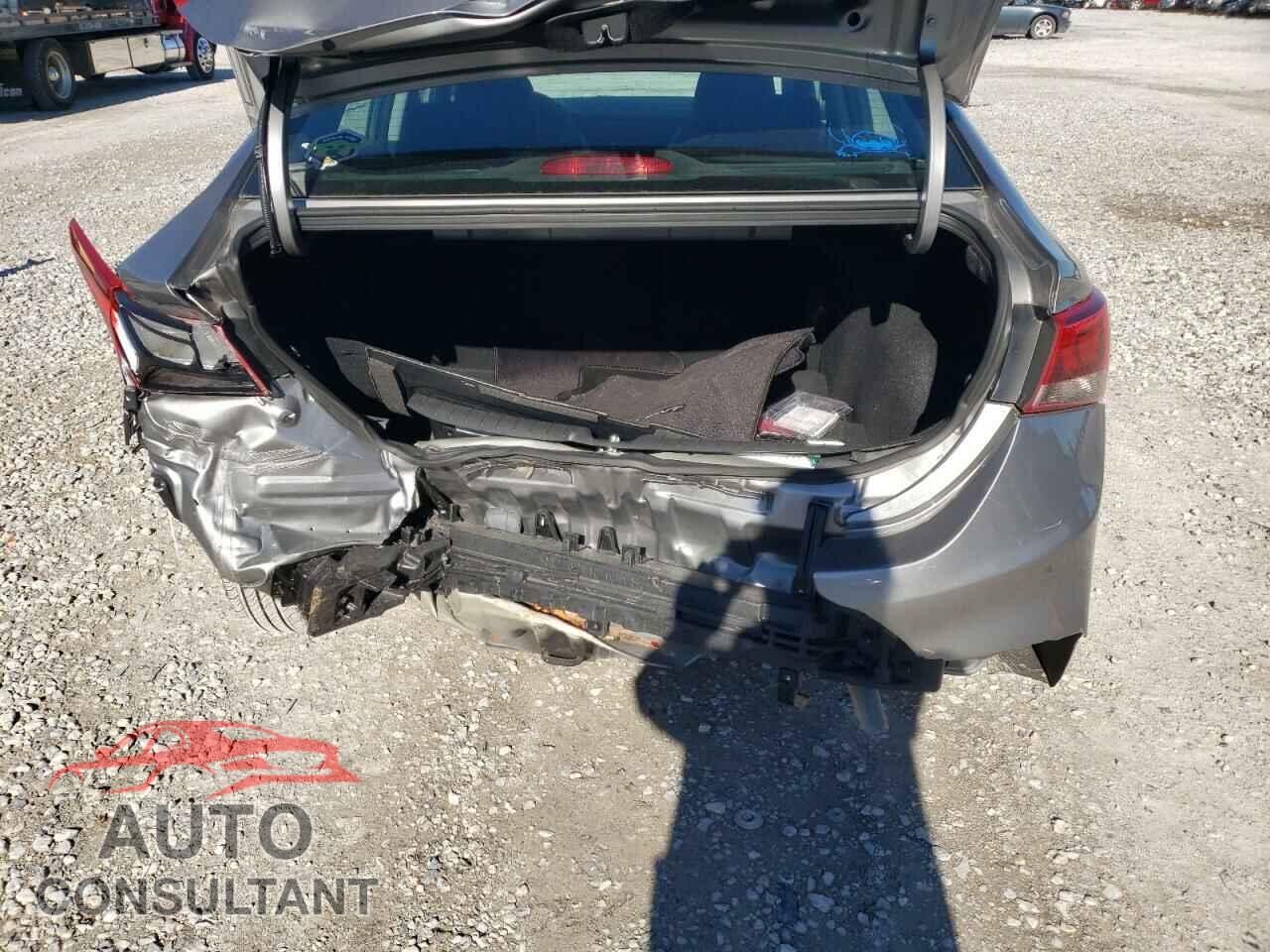 HYUNDAI ACCENT 2021 - 3KPC24A66ME139533