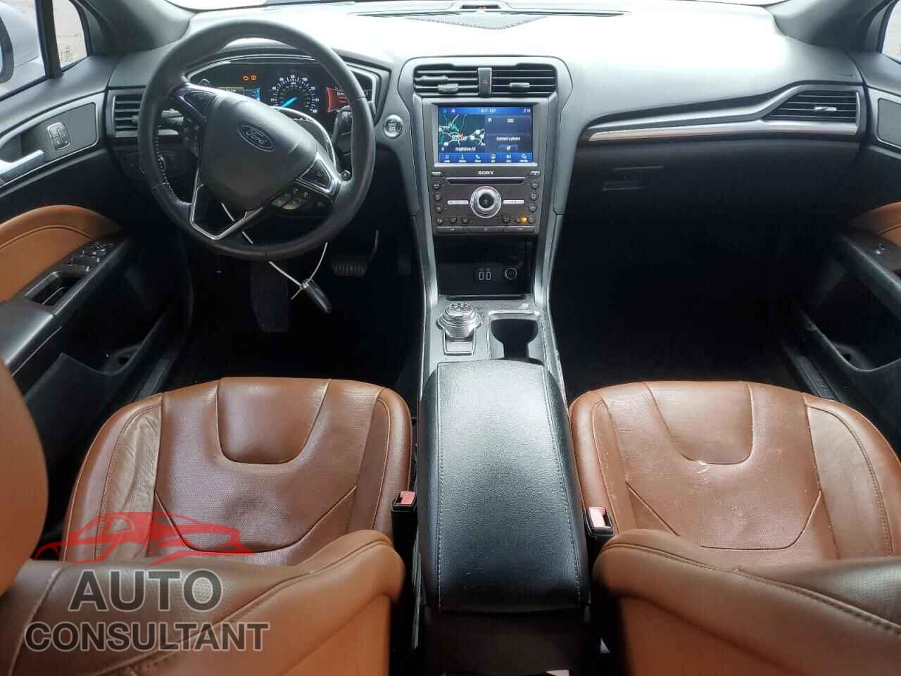 FORD FUSION 2019 - 3FA6P0D91KR243632