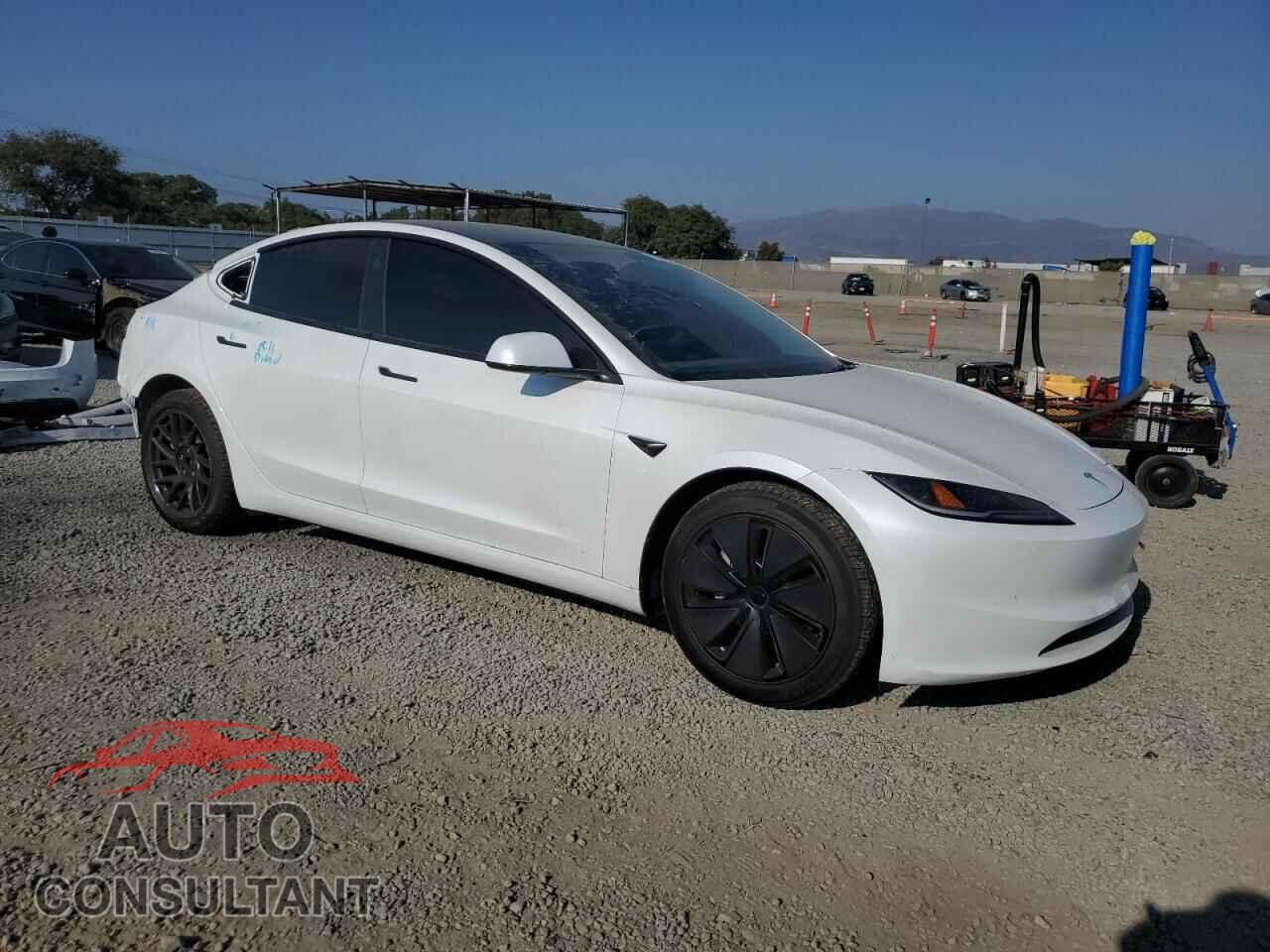 TESLA MODEL 3 2024 - 5YJ3E1EB9RF763034
