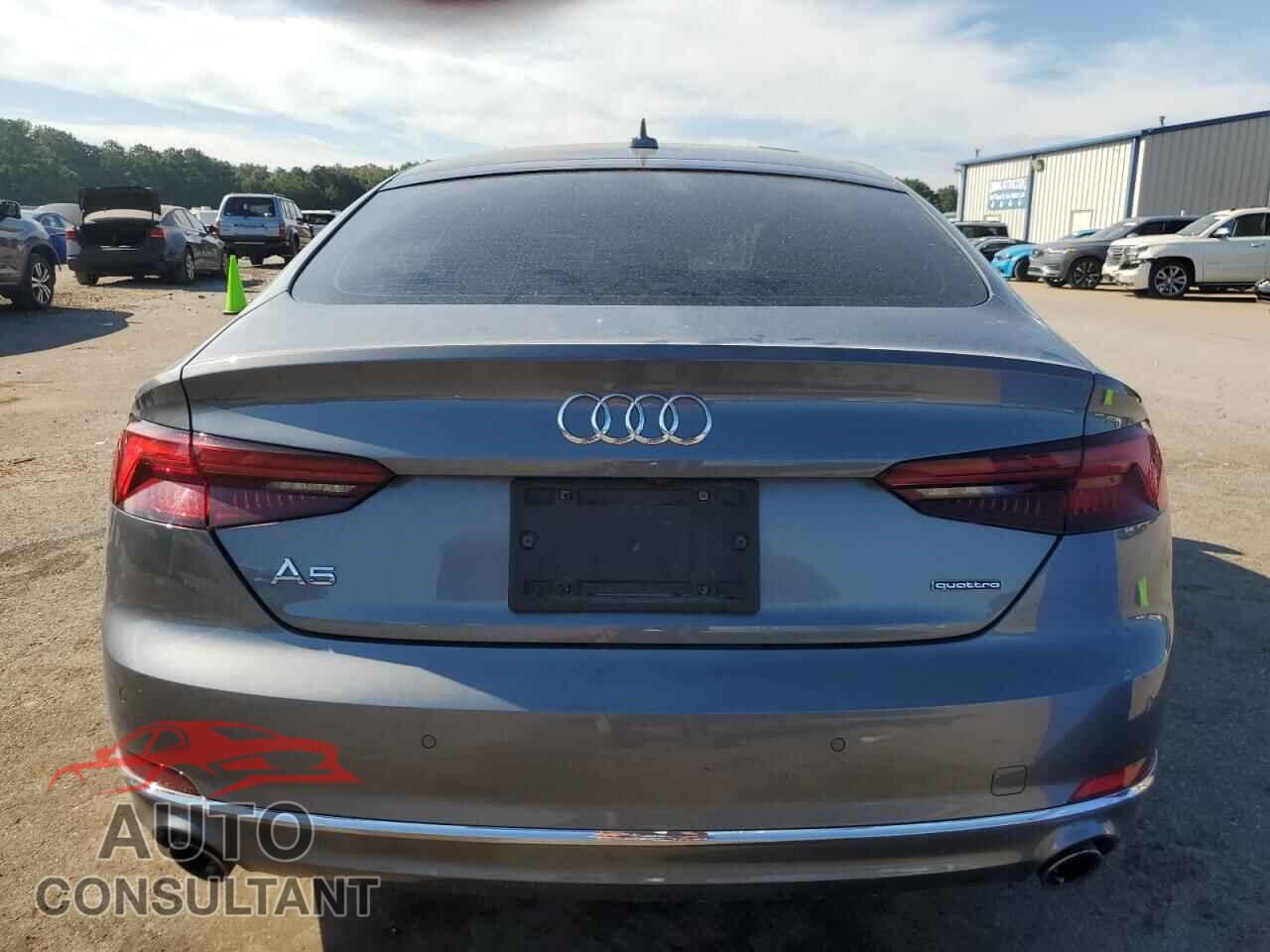 AUDI A5 2019 - WAUCNDF54KA039922