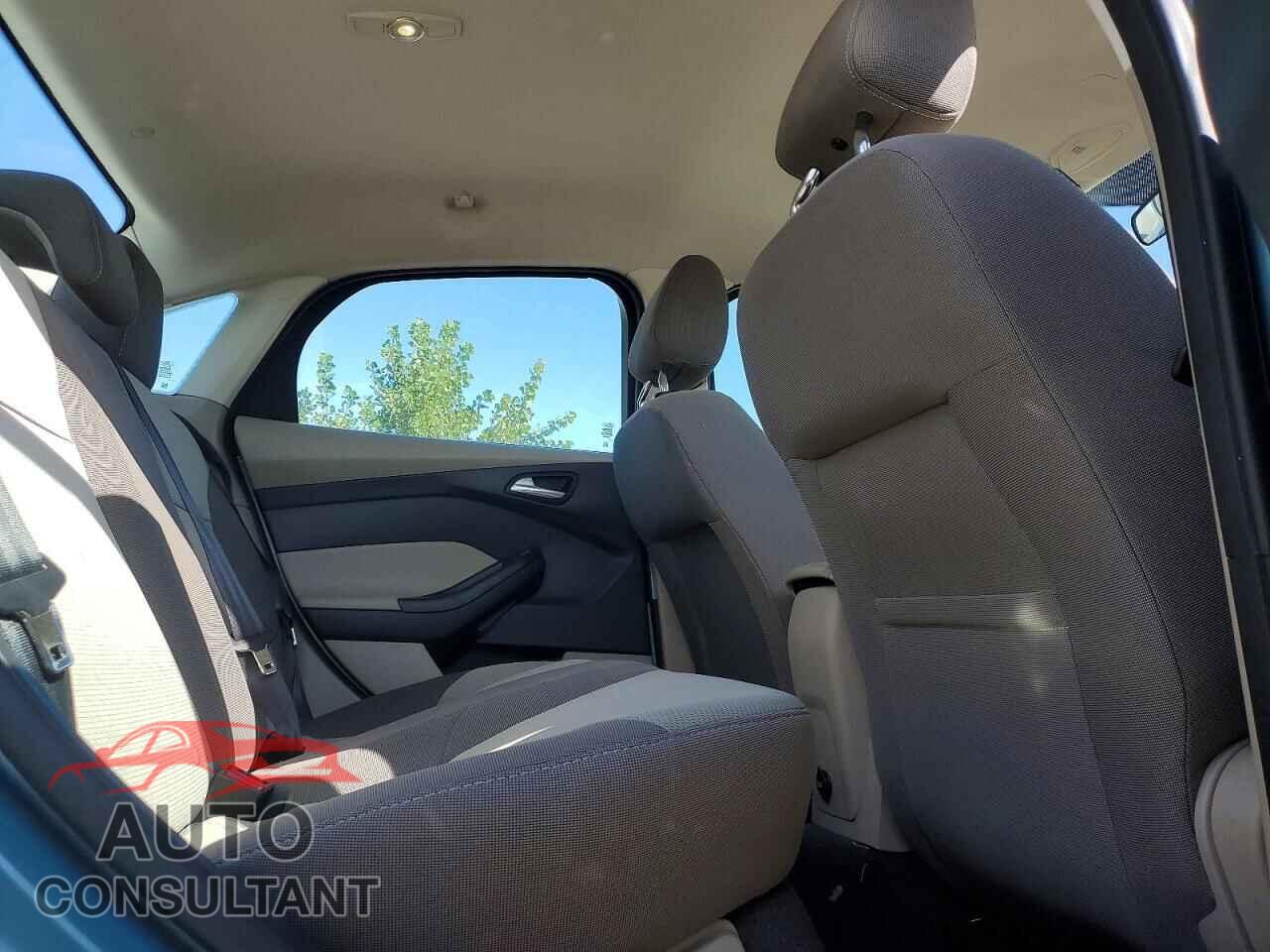 FORD FOCUS 2012 - 1FAHP3F28CL228362
