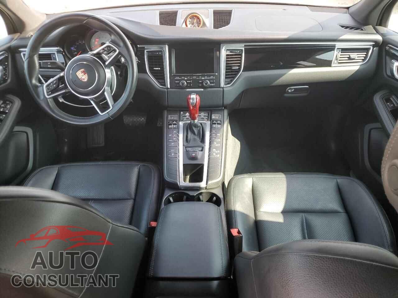 PORSCHE MACAN 2015 - WP1AB2A56FLB52648