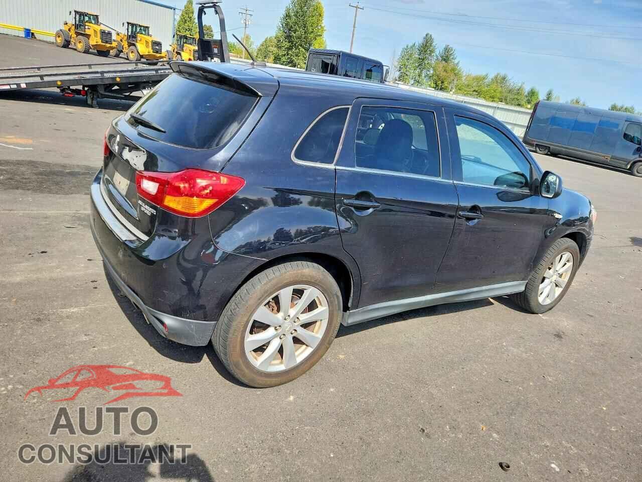 MITSUBISHI OUTLANDER 2014 - 4A4AR4AU0EE018679