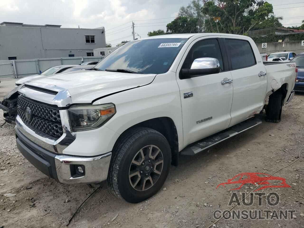 TOYOTA TUNDRA 2018 - 5TFHW5F17JX748168