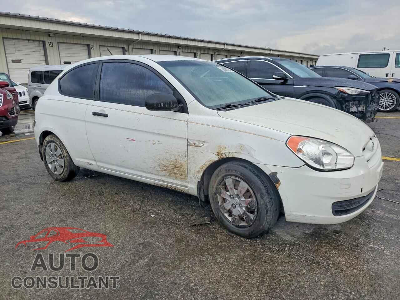 HYUNDAI ACCENT 2011 - KMHCM3ACXBU188545