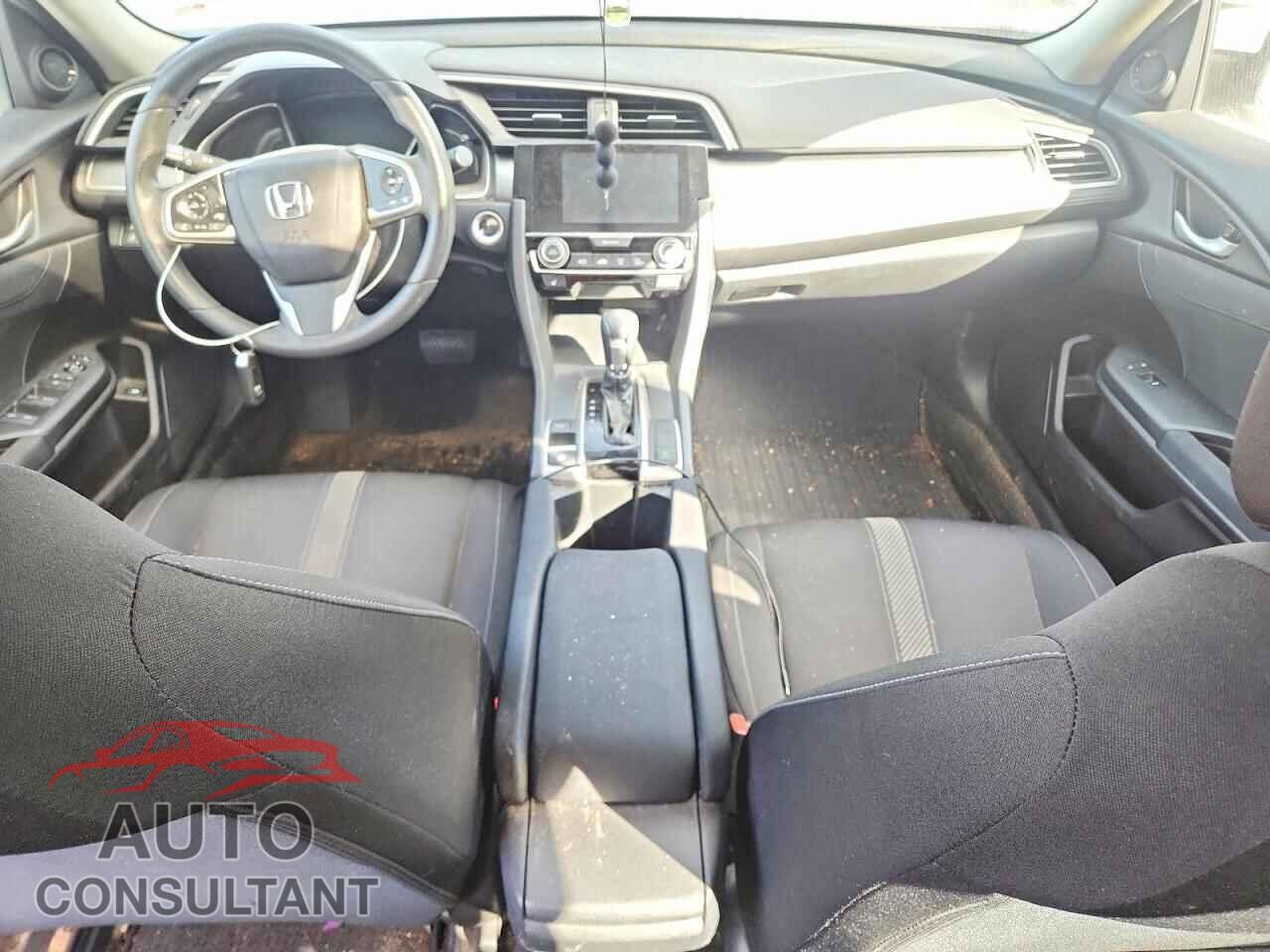 HONDA CIVIC 2017 - 2HGFC2F80HH017254