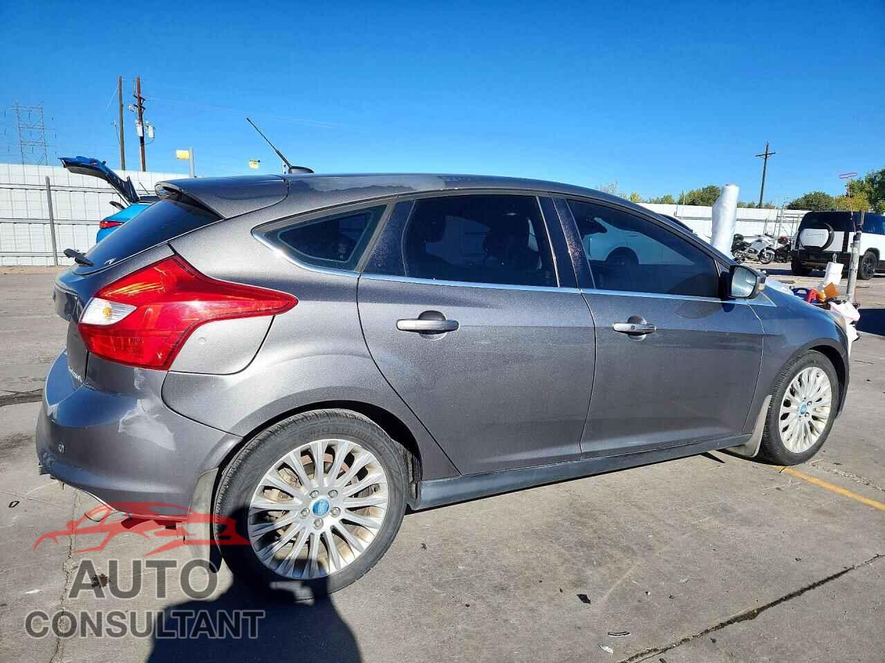 FORD FOCUS 2012 - 1FAHP3N27CL314943