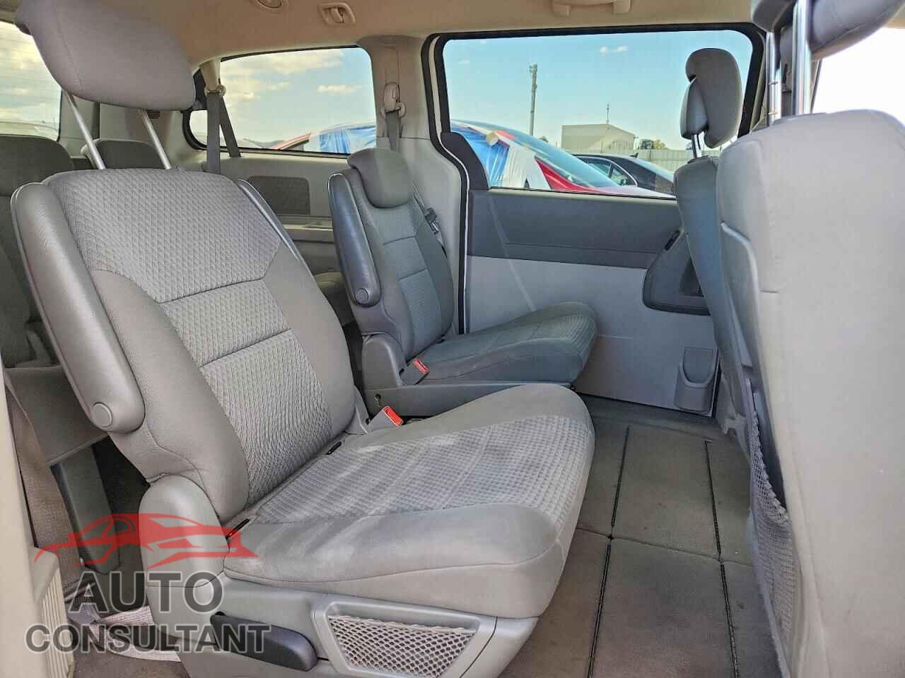DODGE CARAVAN 2010 - 2D4RN3D17AR462899