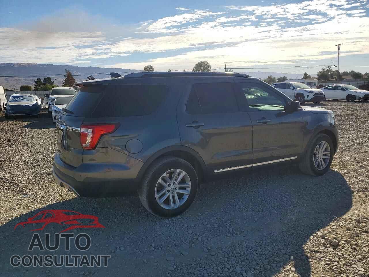FORD EXPLORER 2017 - 1FM5K7D88HGC55745