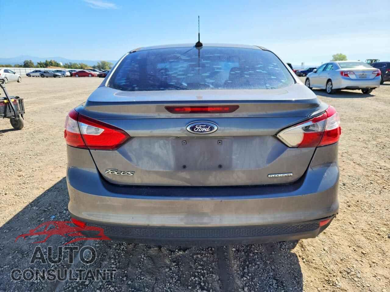 FORD FOCUS 2012 - 1FAHP3E28CL435027