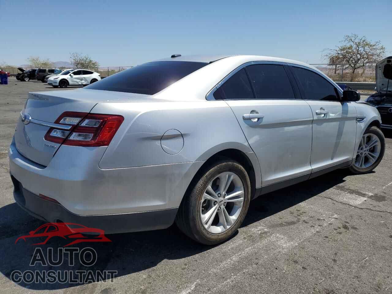 FORD TAURUS 2017 - 1FAHP2D85HG110951