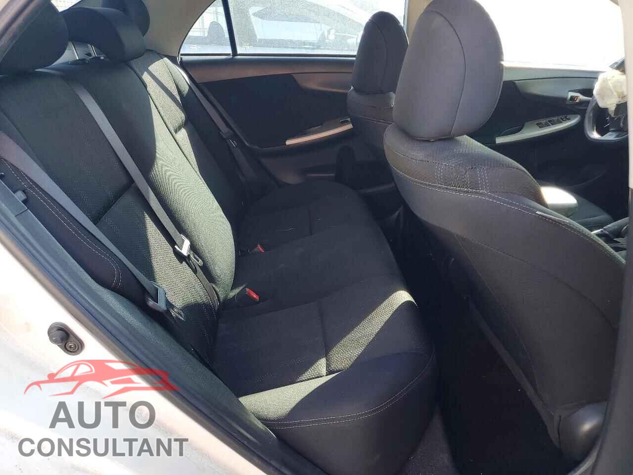 TOYOTA COROLLA 2013 - 5YFBU4EEXDP076023