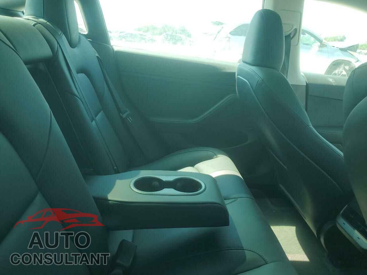 TESLA MODEL 3 2023 - 5YJ3E1EA2PF699911