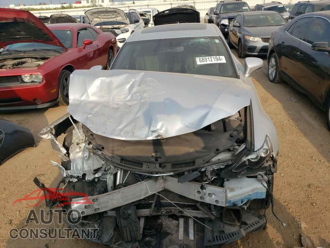 LEXUS IS 2016 - JTHCM1D24G5006074
