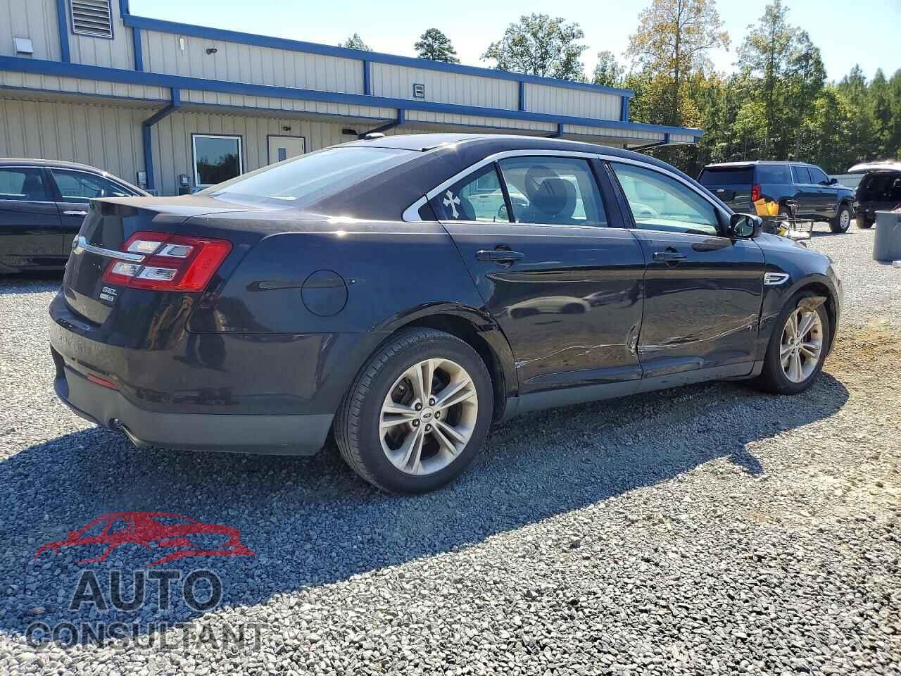 FORD TAURUS 2017 - 1FAHP2H82HG127054