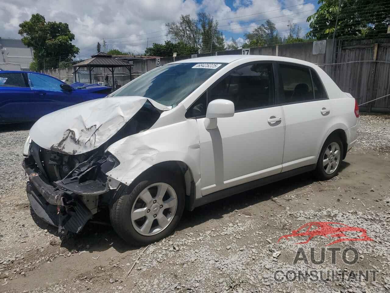 NISSAN VERSA 2010 - 3N1BC1APXAL371711