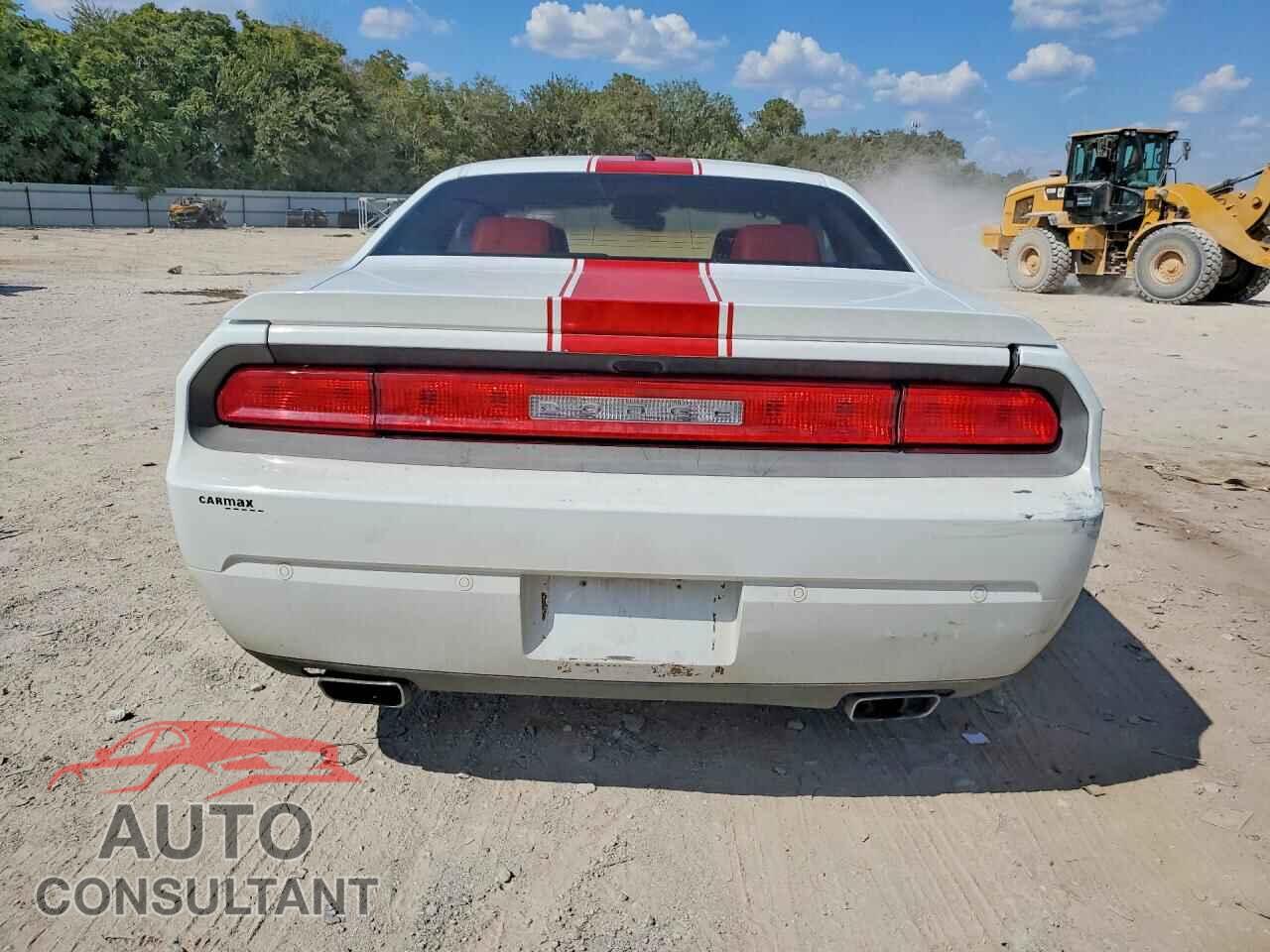 DODGE CHALLENGER 2014 - 2C3CDYAG5EH111954