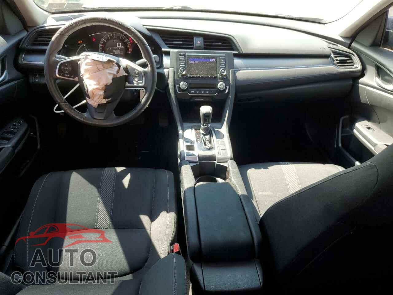 HONDA CIVIC 2018 - 2HGFC2F55JH605310