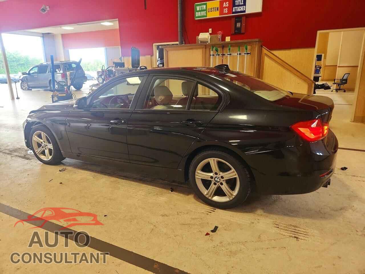 BMW 3 SERIES 2013 - WBA3B5C51DP539085