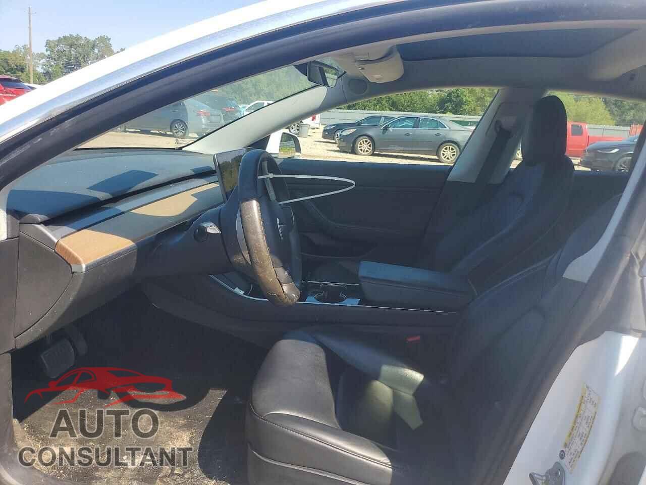 TESLA MODEL 3 2020 - 5YJ3E1EB9LF795232