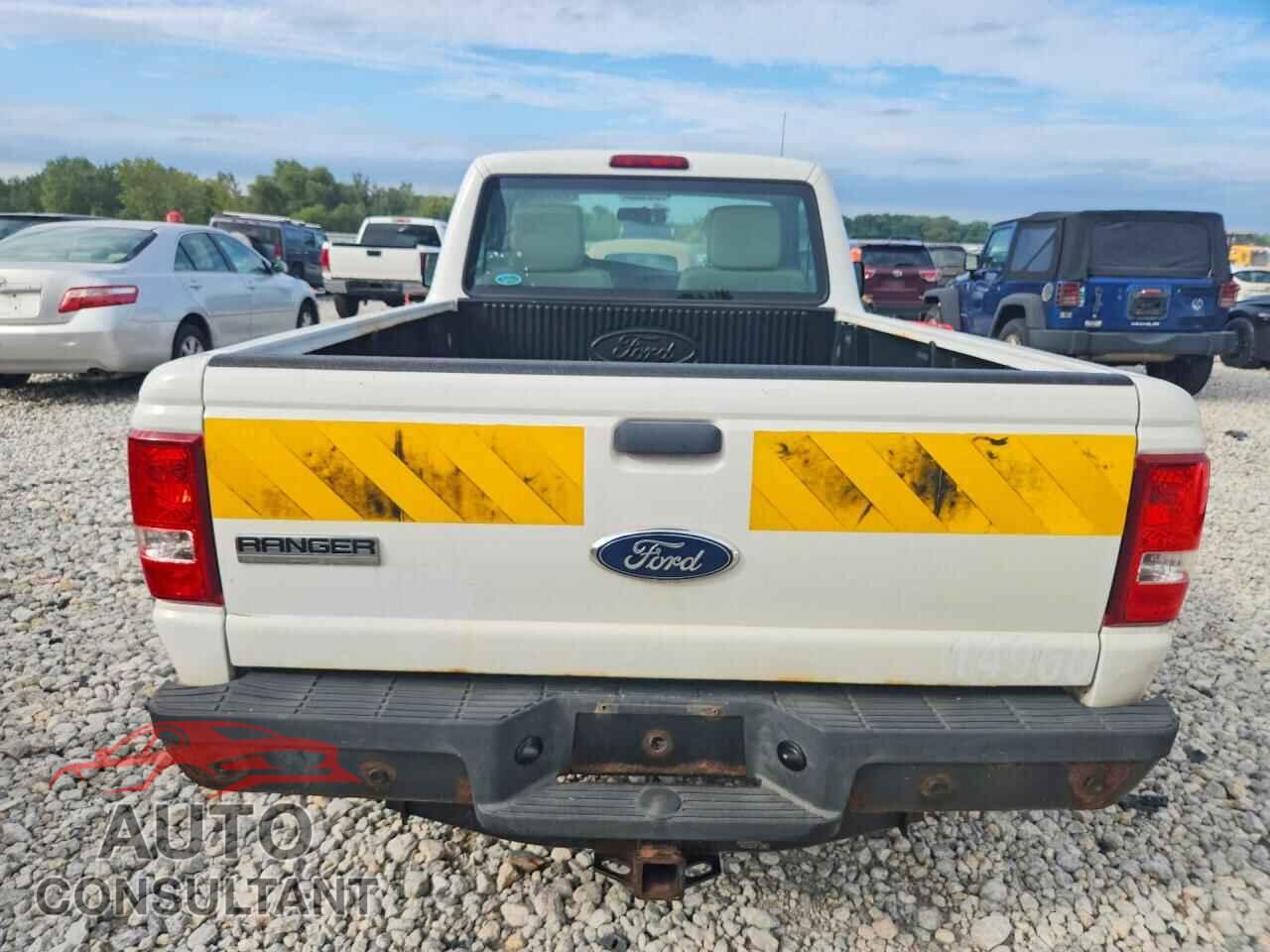 FORD RANGER 2011 - 1FTKR1AD8BPA60172