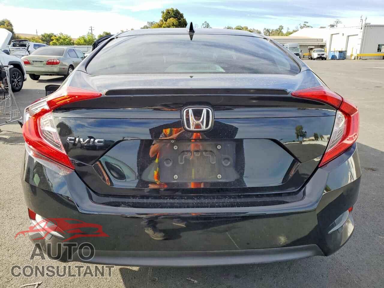 HONDA CIVIC 2017 - 19XFC1F39HE205585