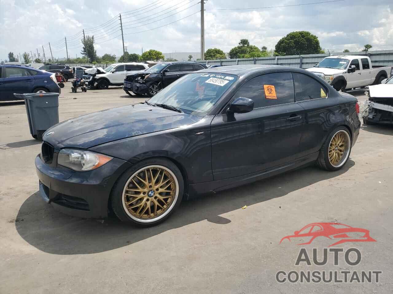 BMW 1 SERIES 2011 - WBAUC9C5XBVM10859