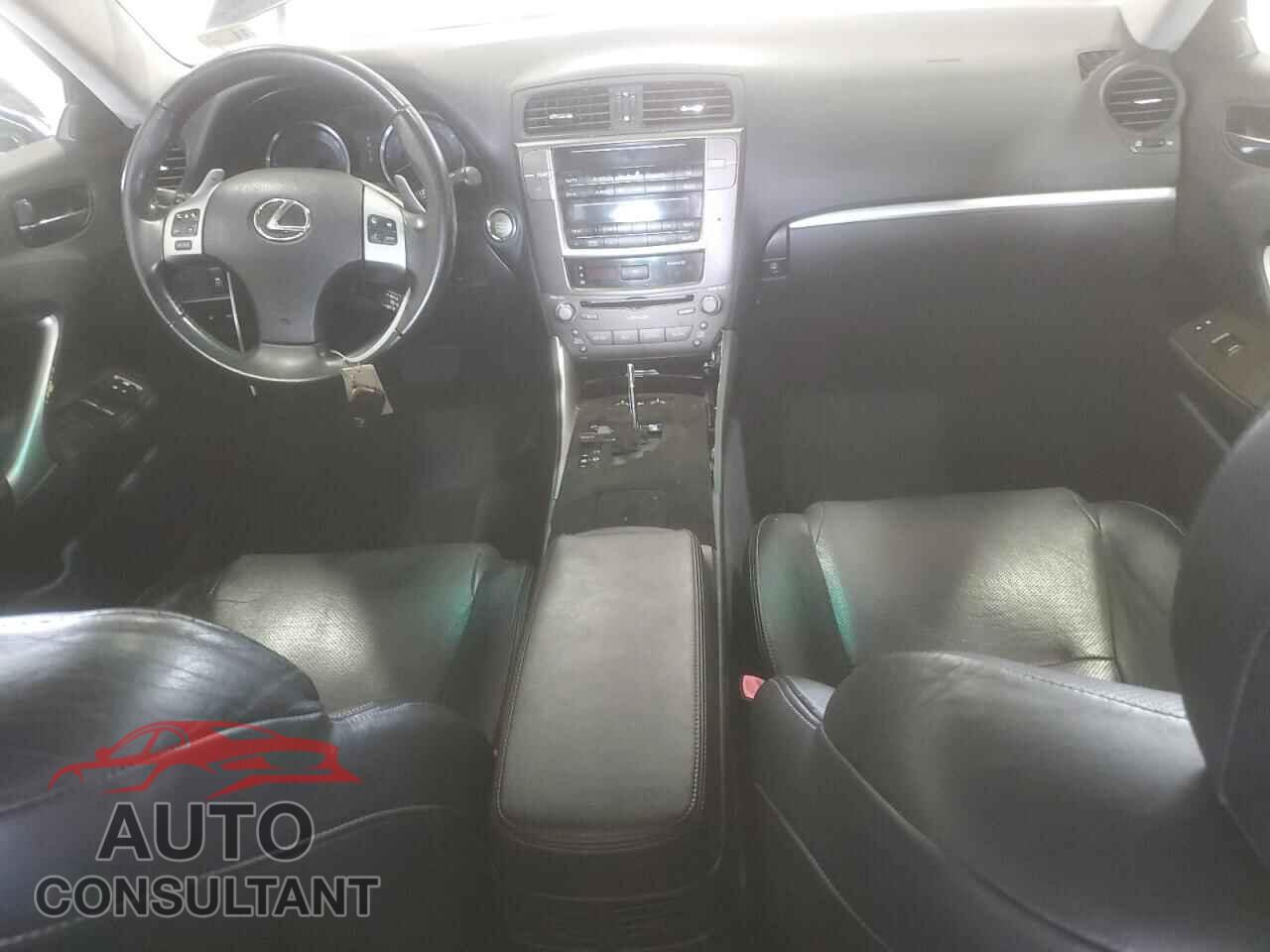 LEXUS IS 2013 - JTHCF5C2XD5062387
