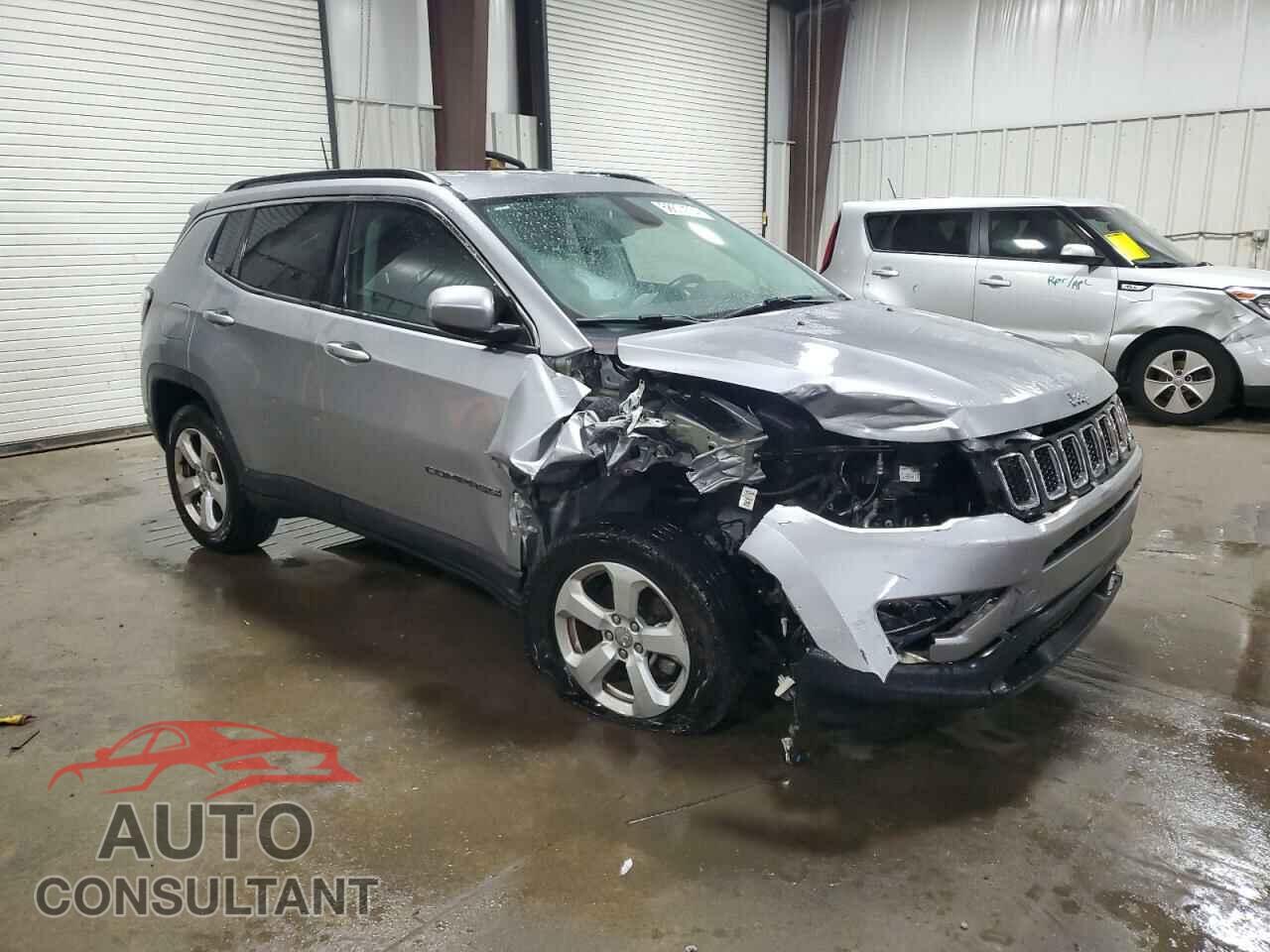 JEEP COMPASS 2018 - 3C4NJDBB9JT455183