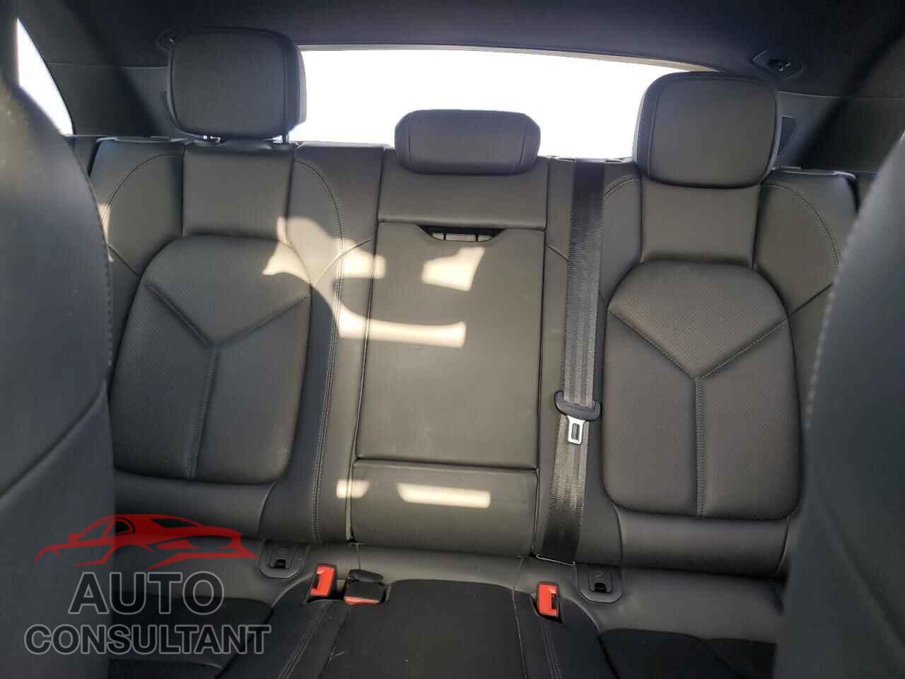 PORSCHE MACAN 2015 - WP1AB2A5XFLB60414