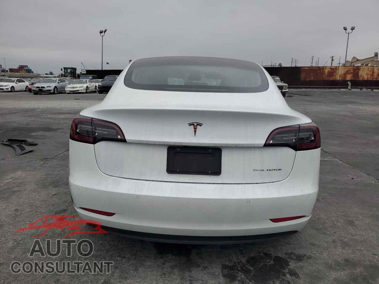 TESLA MODEL 3 2020 - 5YJ3E1EB3LF665334