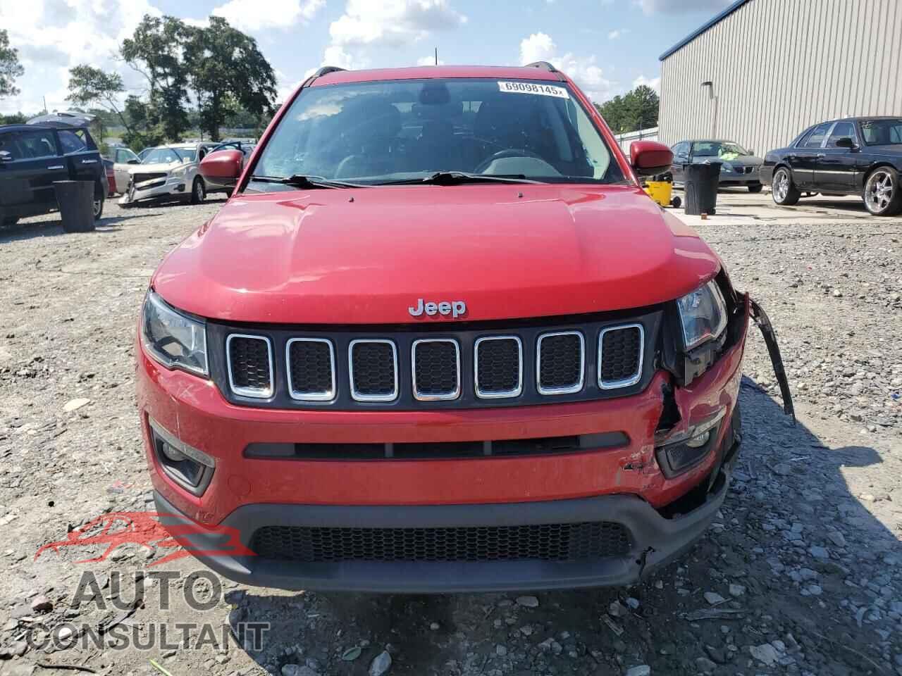 JEEP COMPASS 2018 - 3C4NJCBB9JT122041