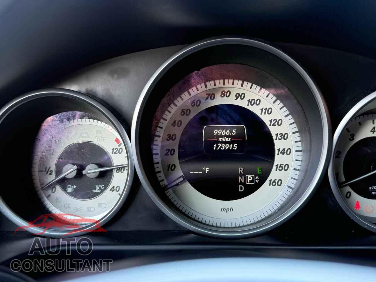 MERCEDES-BENZ E-CLASS 2015 - WDDHF5KB0FB148732