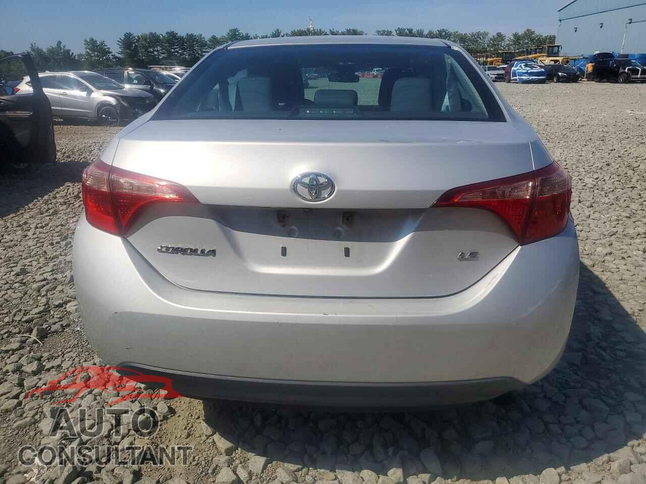 TOYOTA COROLLA 2017 - 2T1BURHE4HC747538