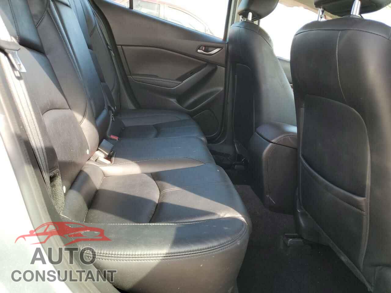 MAZDA 3 2017 - 3MZBN1V78HM108989