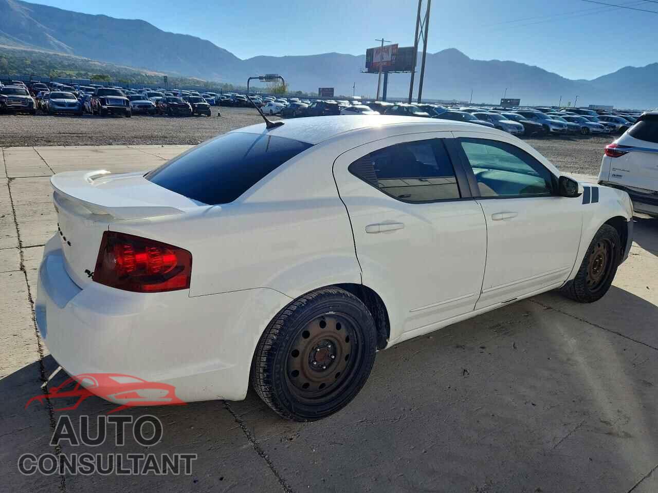 DODGE AVENGER 2013 - 1C3CDZBG0DN608324