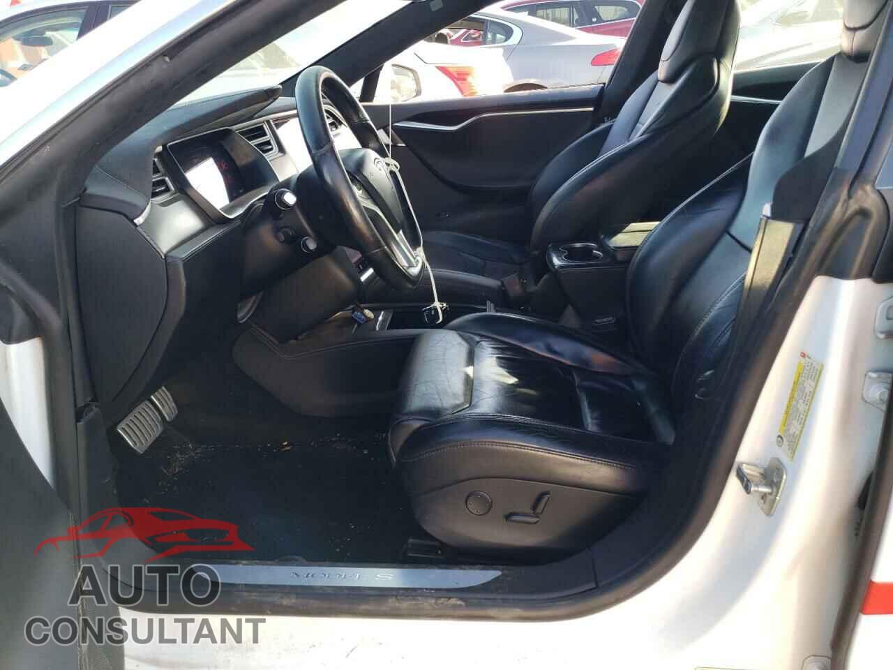 TESLA MODEL S 2017 - 5YJSA1E40HF200462
