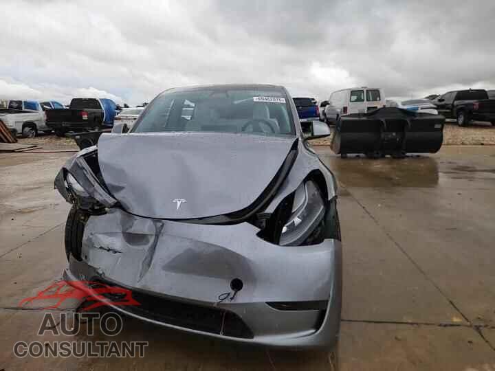 TESLA MODEL  Y 2024 - 7SAYGDEF7RA309045